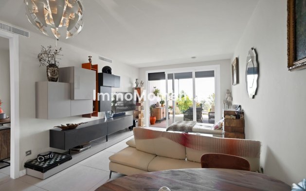 Resale - Apartment - Benalmadena - Benalmadena Centro