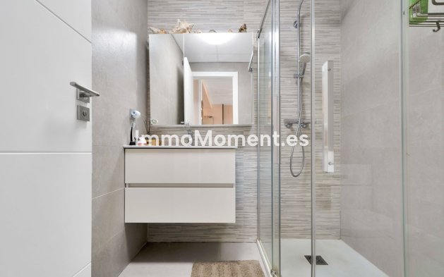 Resale - Apartment - Benalmadena - Benalmadena Centro