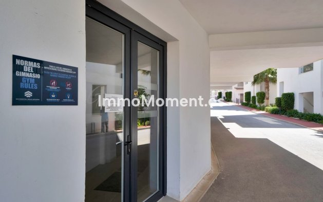 Resale - Apartment - Benalmadena - Benalmadena Centro