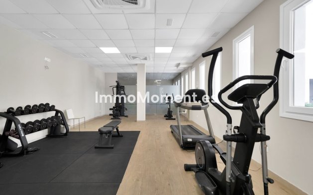 Resale - Apartment - Benalmadena - Benalmadena Centro