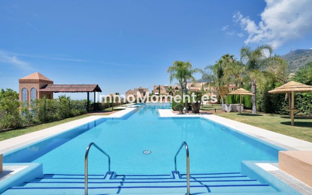 Resale - Apartment - Benalmadena - Benalmadena Centro