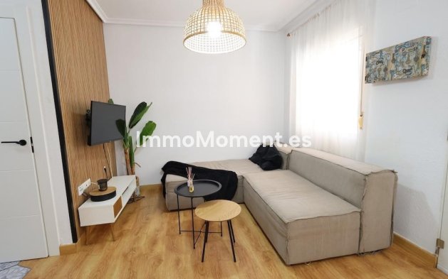 Resale - Apartment - Orihuela - Cabo roig - La Zenia