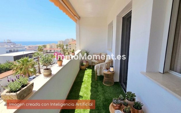 Resale - Apartment - Torremolinos - La Carihuela