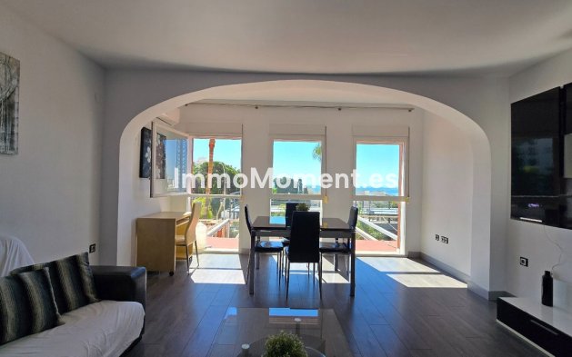 Resale - Apartment - Torremolinos - La Carihuela