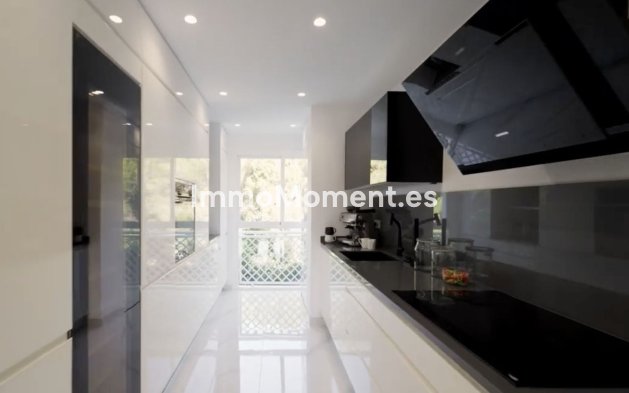 Revente - Appartement - Marbella - Cabopino