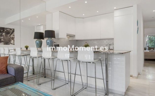 Wiederverkauf - Wohnung - Marbella - Puerto Banús