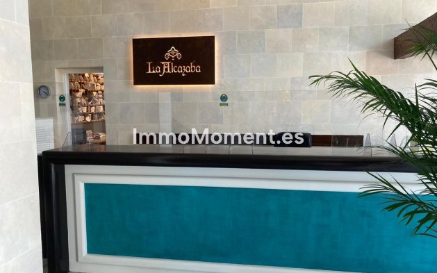 Wiederverkauf - Wohnung - Marbella - Puerto Banús