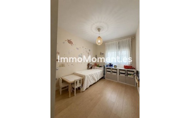 Wiederverkauf - Wohnung - Torremolinos - El Pinillo