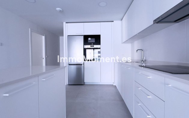 Wiederverkauf - Wohnung - Marbella - Nueva Andalucía