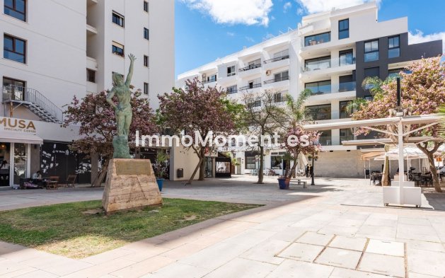 Reventa - Apartamento - Estepona  - Estepona Centro