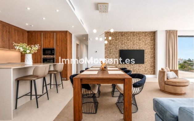 Resale - Apartment - Benahavís - La Quinta