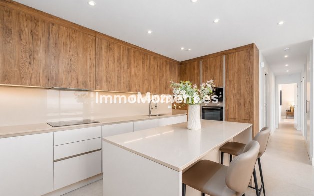Resale - Apartment - Benahavís - La Quinta