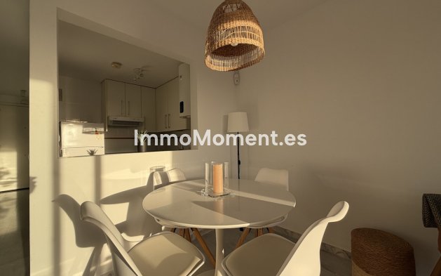 Resale - Apartment - Casares - Doña Julia