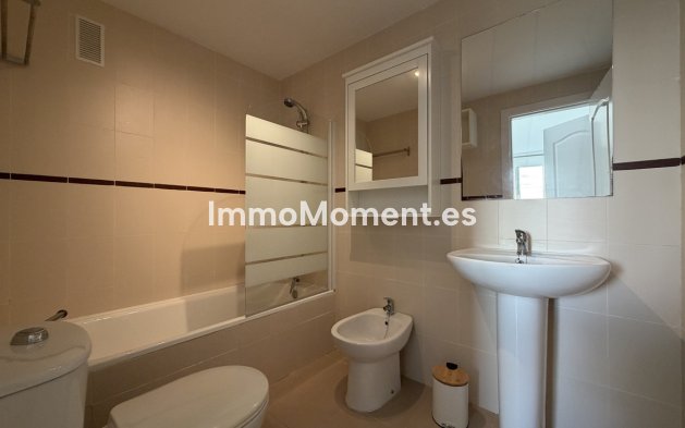 Resale - Apartment - Casares - Doña Julia