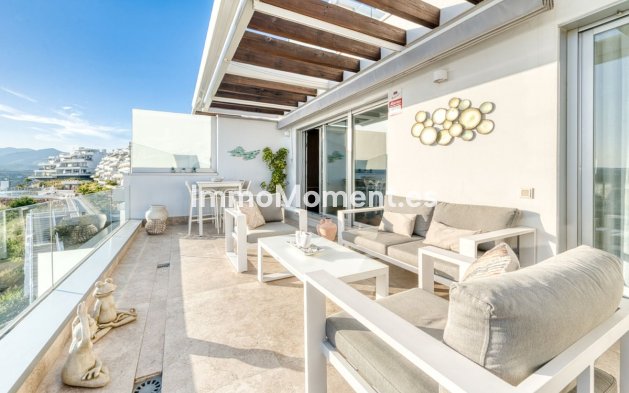Resale - Apartment - Estepona - Estepona Centro