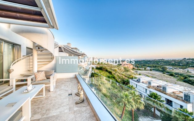 Resale - Apartment - Estepona - Estepona Centro
