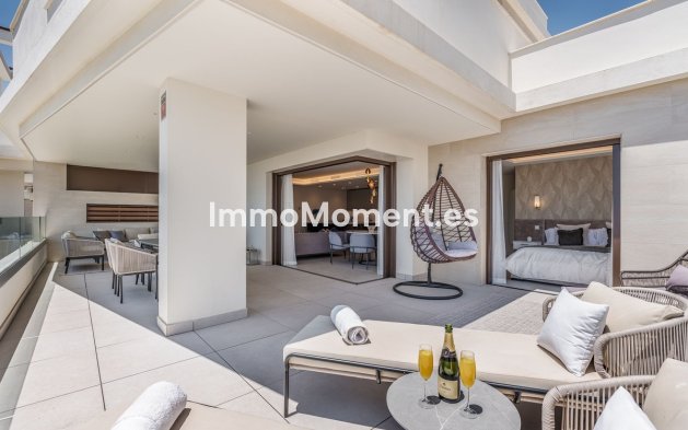 Resale - Apartment - Estepona - Estepona Centro
