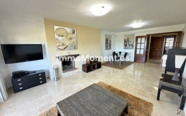 Revente - Appartement - Estepona  - Estepona Centro