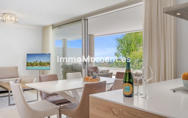Resale - Apartment - Benahavís - Benahavís Centro