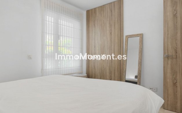Resale - Apartment - Benahavís - Benahavís Centro