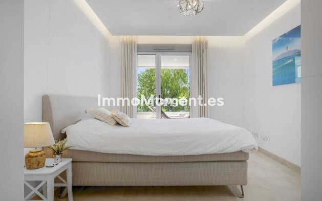 Resale - Apartment - Benahavís - Benahavís Centro