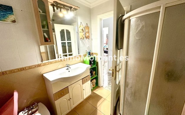 Reventa - Apartamento - Estepona  - Estepona Centro
