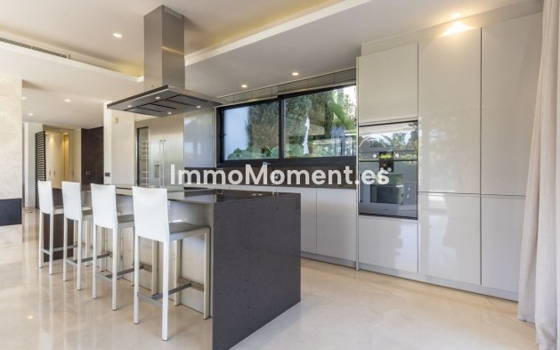 Wiederverkauf - Freistehende Villa - Marbella - The Golden Mile
