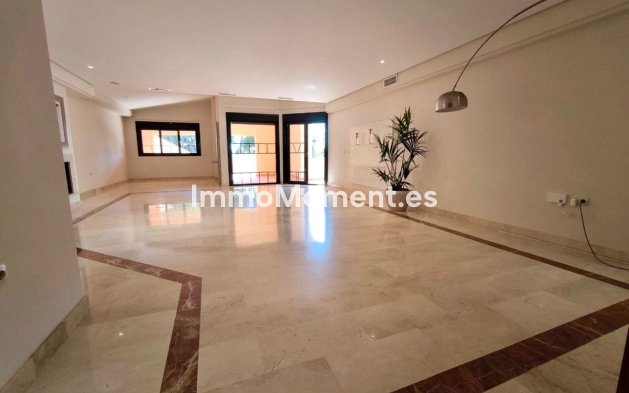 Wiederverkauf - Wohnung - Marbella - Puerto Banús