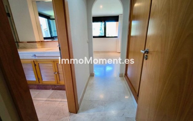 Wiederverkauf - Wohnung - Marbella - Puerto Banús