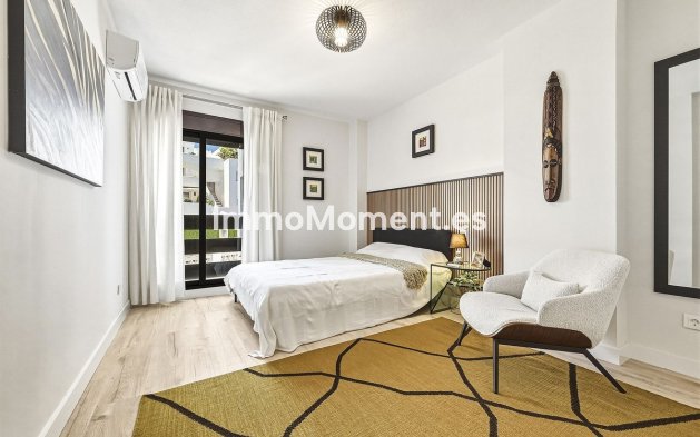 Revente - Appartement - Marbella - Nueva Andalucía