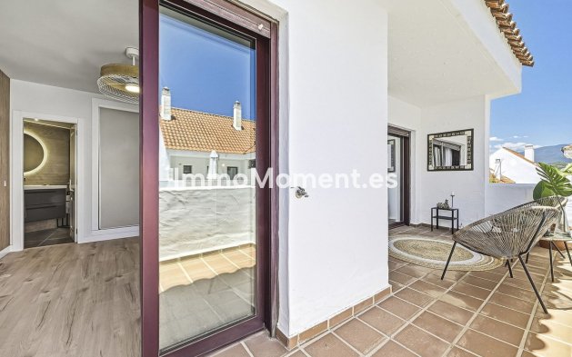 Revente - Appartement - Marbella - Nueva Andalucía