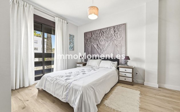 Revente - Appartement - Marbella - Nueva Andalucía