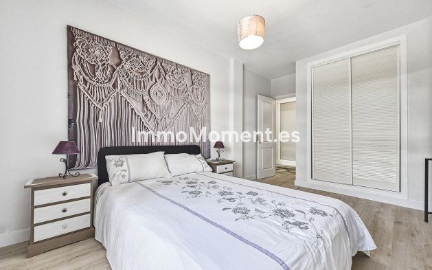 Revente - Appartement - Marbella - Nueva Andalucía