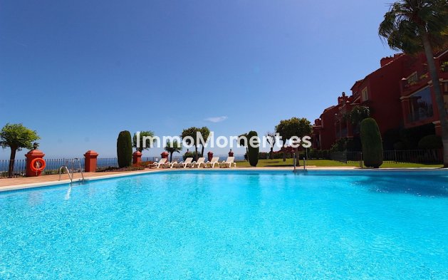 Resale - Apartment - Benahavís - Monte Halcones