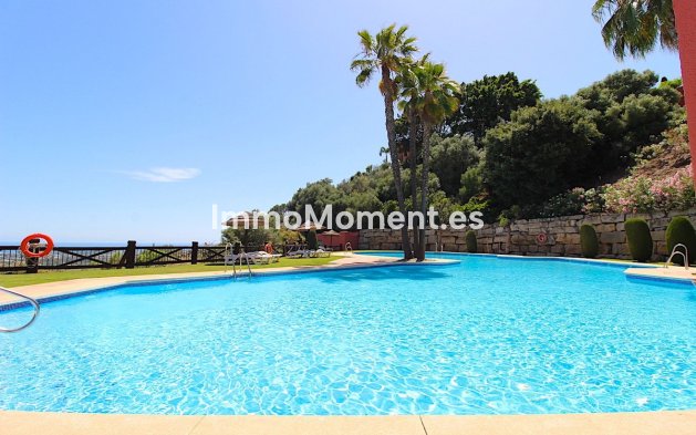 Resale - Apartment - Benahavís - Monte Halcones