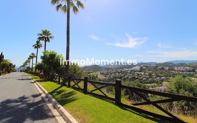 Resale - Apartment - Benahavís - Monte Halcones