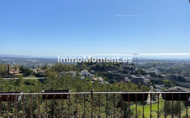 Resale - Apartment - Benahavís - Monte Halcones