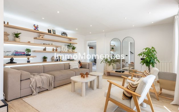 Resale - Apartment - Manilva - La Duquesa