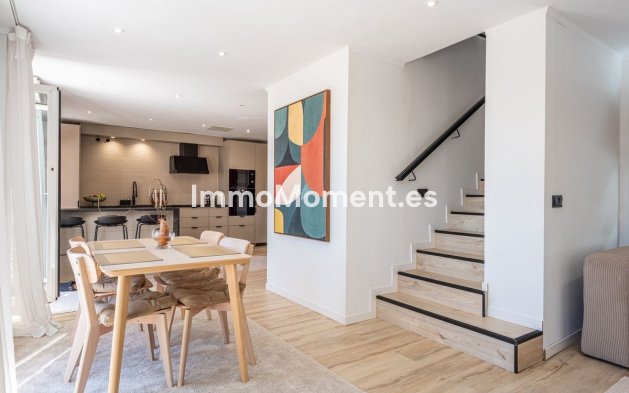 Resale - Apartment - Manilva - La Duquesa