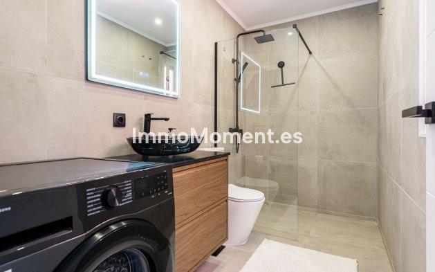 Resale - Apartment - Manilva - La Duquesa
