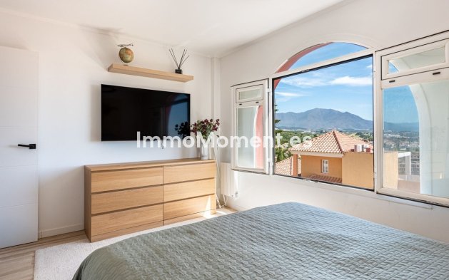 Resale - Apartment - Manilva - La Duquesa