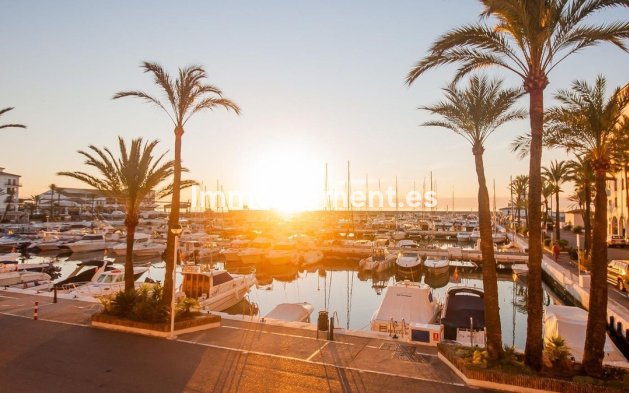 Resale - Apartment - Manilva - La Duquesa
