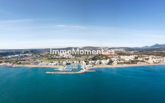 Resale - Apartment - Manilva - La Duquesa