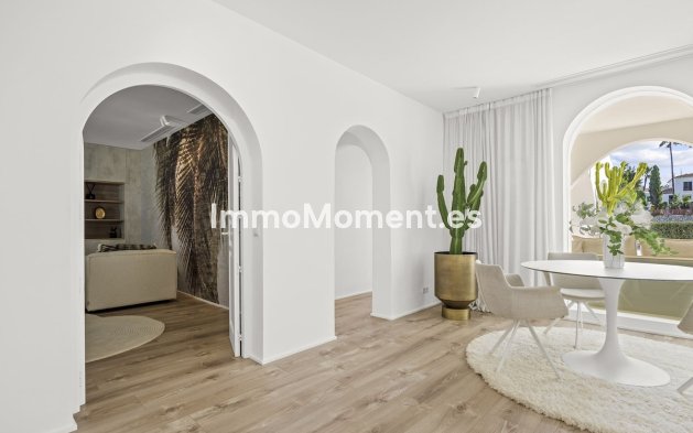 Resale - Detached villa - Marbella - Guadalmina Alta