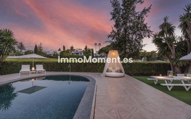 Resale - Detached villa - Marbella - Guadalmina Alta