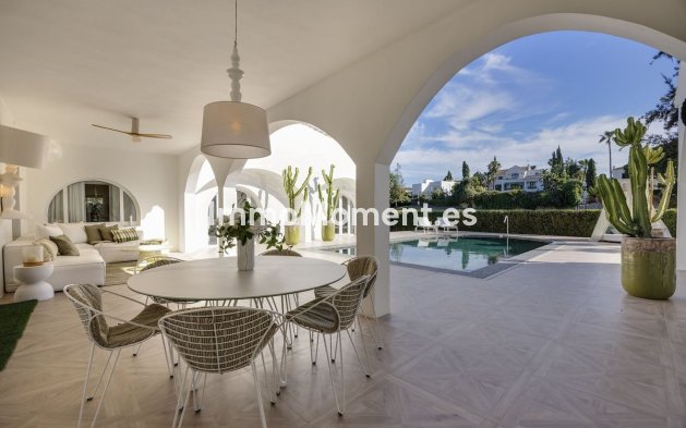 Resale - Detached villa - Marbella - Guadalmina Alta