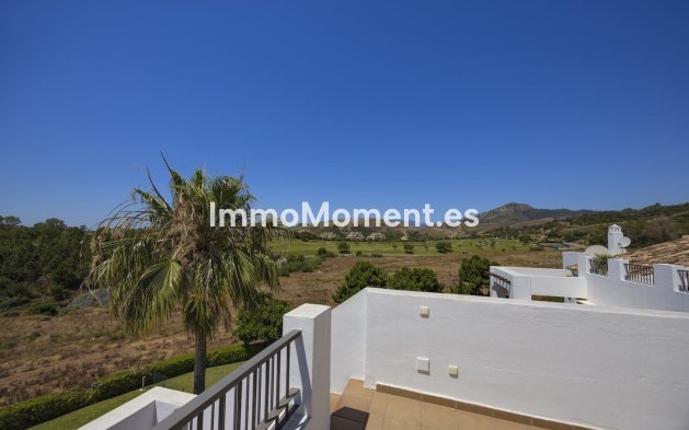 Resale - Apartment - Benahavís - Los Arqueros
