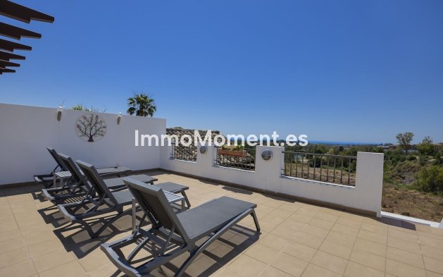 Resale - Apartment - Benahavís - Los Arqueros