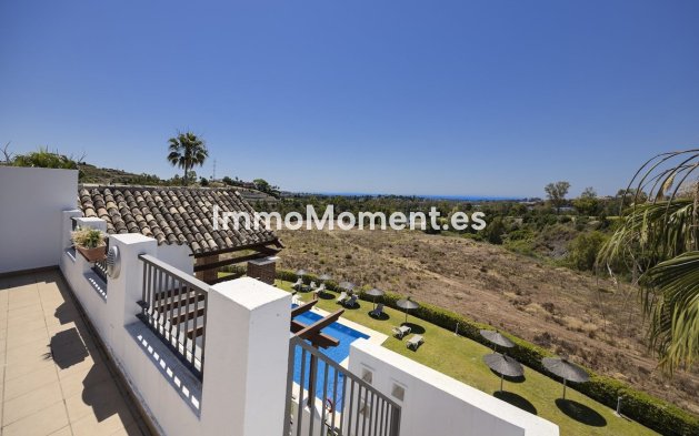 Resale - Apartment - Benahavís - Los Arqueros