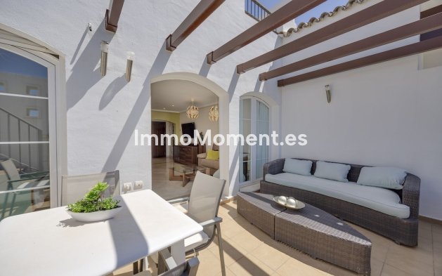 Resale - Apartment - Benahavís - Los Arqueros